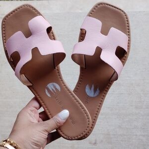 Steve Madden Madden girl Sternn H Initial Pink Sandals size 7